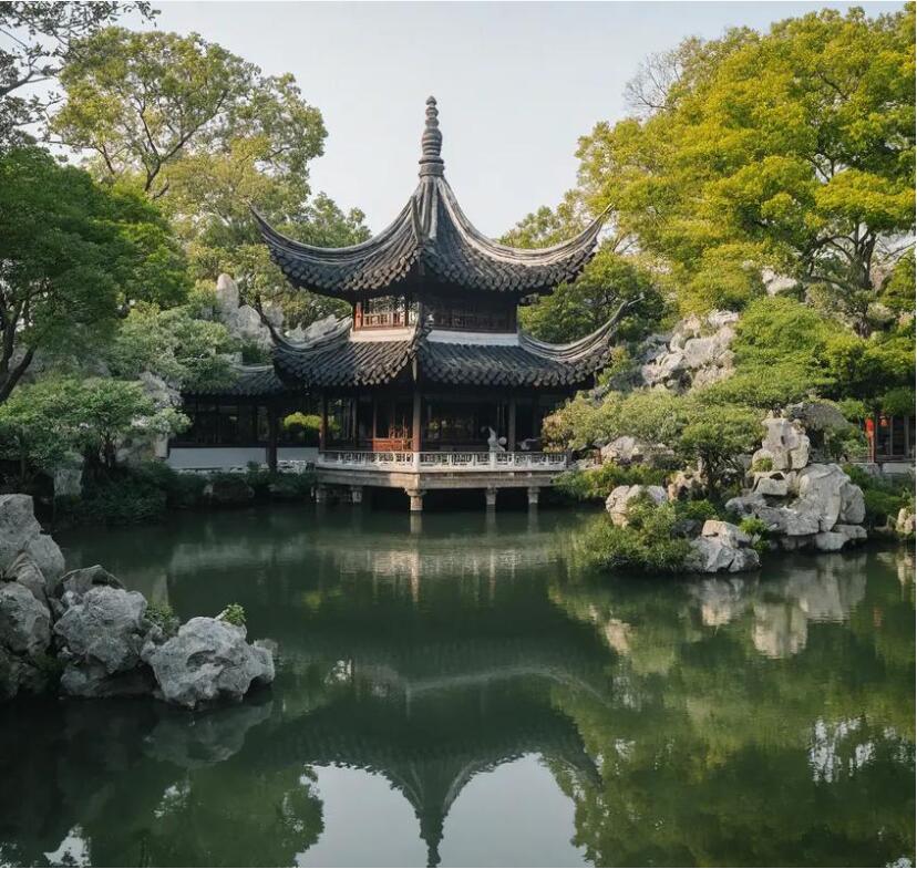 鞍山铁西小霜餐饮有限公司